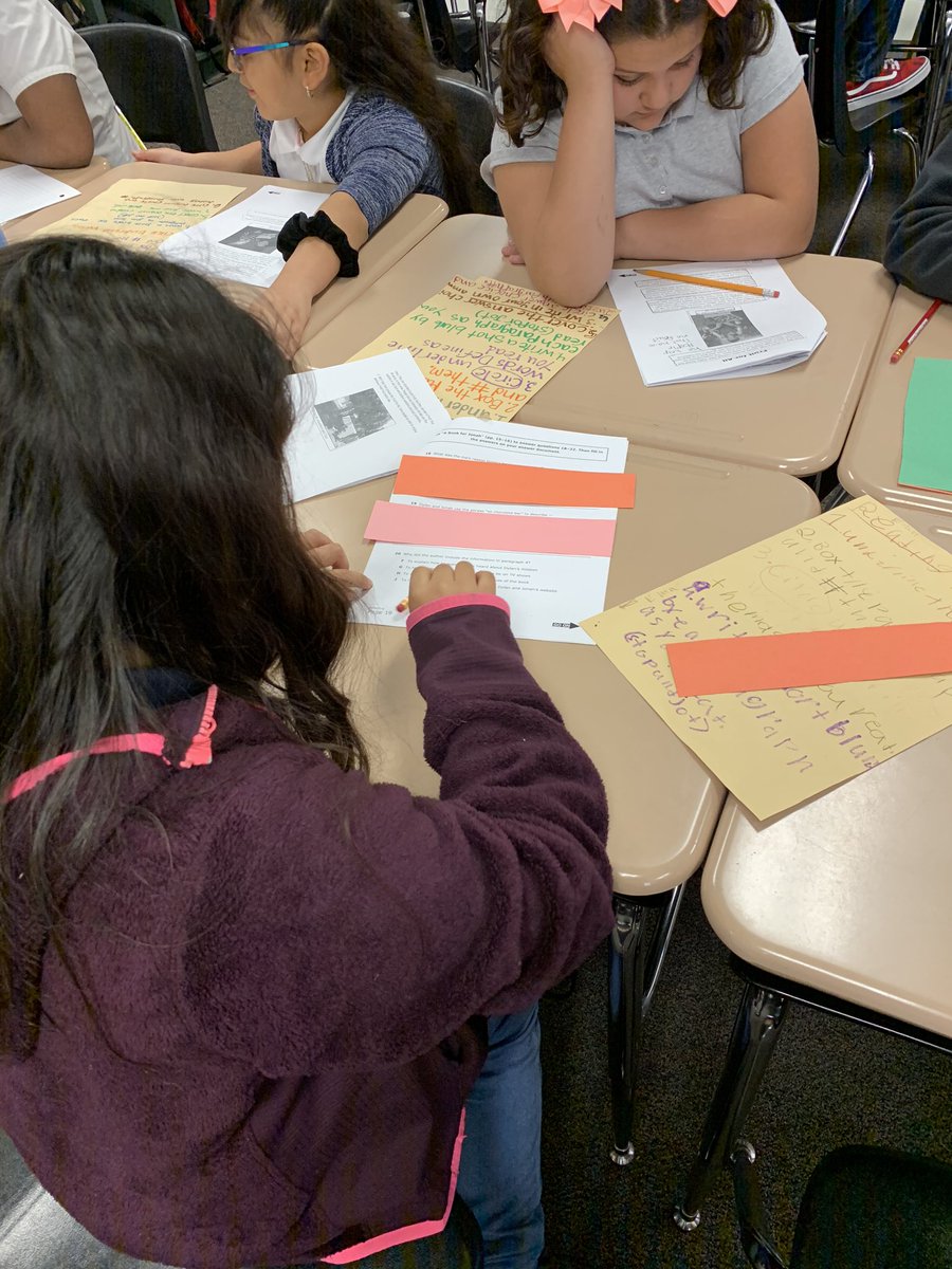 MMay4th's tweet photo. Practicing our reading strategies so that we can be successful! ⭐️ @ElementaryMJ @LakeWorthISD #4thgrade https://t.co/VHoOLjgp17