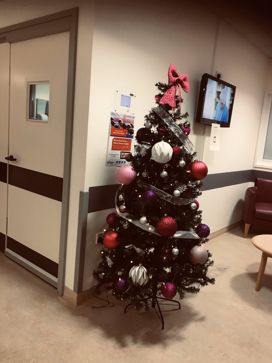CakePuns's tweet photo. #xmasatpht @QAHospitalnews https://t.co/GBHzkH8wd2