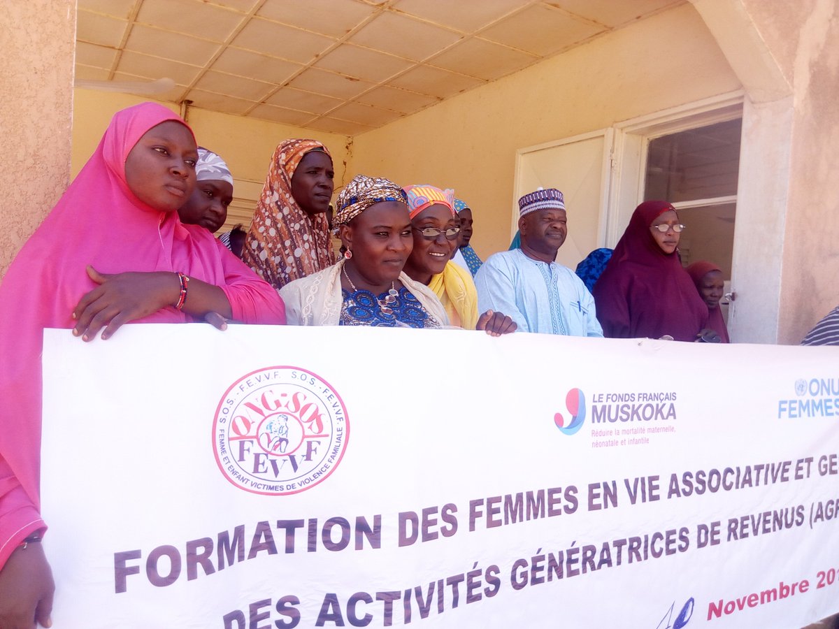 OFevvf's tweet photo. Atelier de deux jours tenu à Tillabéry portant sur la formation des femmes en vie associative et gestion des activités génératrices de revenus (AGR) https://t.co/6aYY806XxR