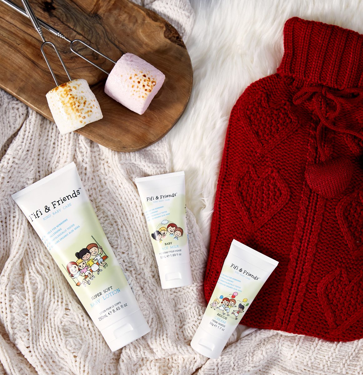 Face, body, or all over nourishment? 
We have the complete skincare range to keep your bubbas’ skin hydrated and moisturised!
Discover our skincare via the #linkinbio.

#fifiandfriends #babyskincare #facemilk