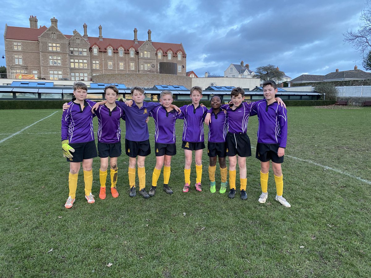 Year 9 football currently up 2-0 against SA! Good start! ⚽️🦈