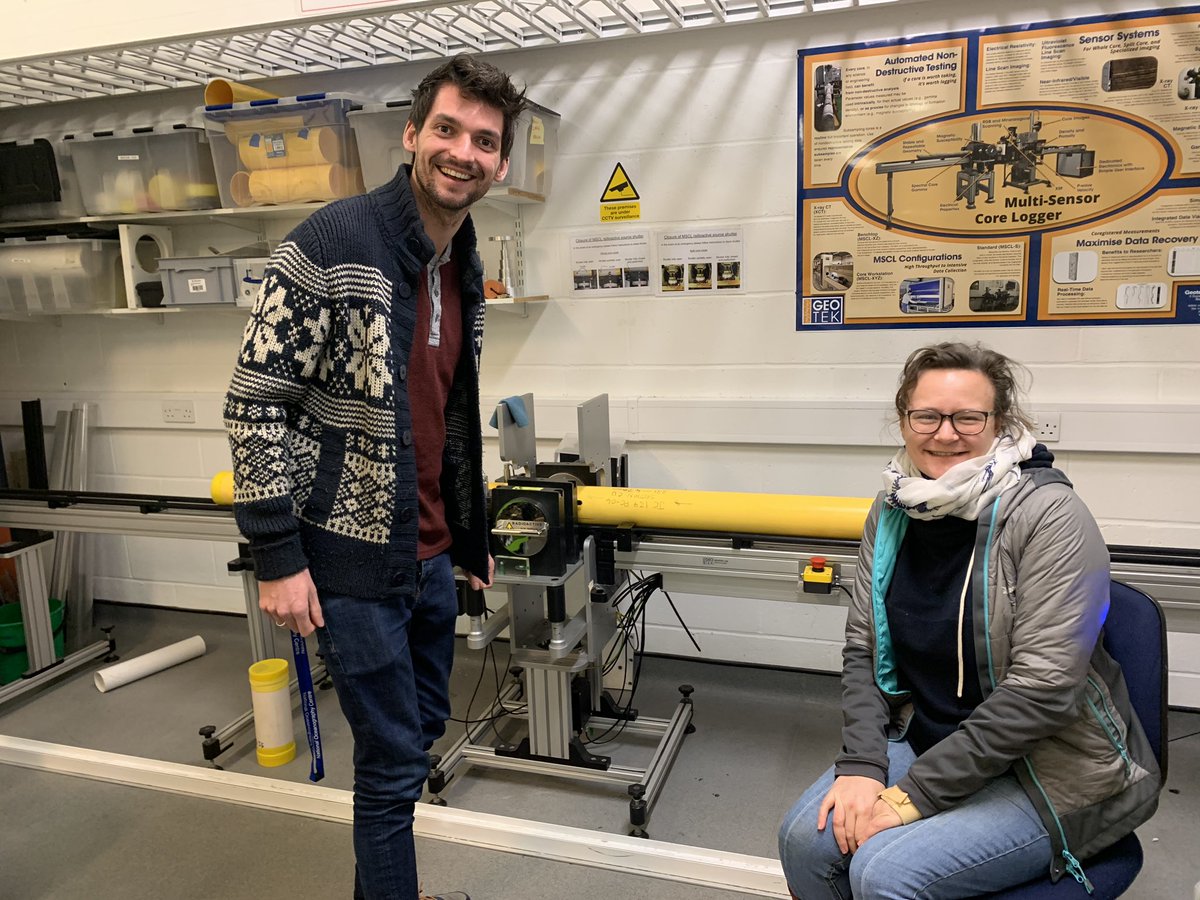 BOSCORF_NOC's tweet photo. Third day in a row logging, 55 m down, 105 to go! Many thanks to @MaartenHeijnen @lew_bailey and Zaki for helping us prep the cores, and the logger for producing some lovely looking data! @Sed_Meg https://t.co/EyLsiqZ84P