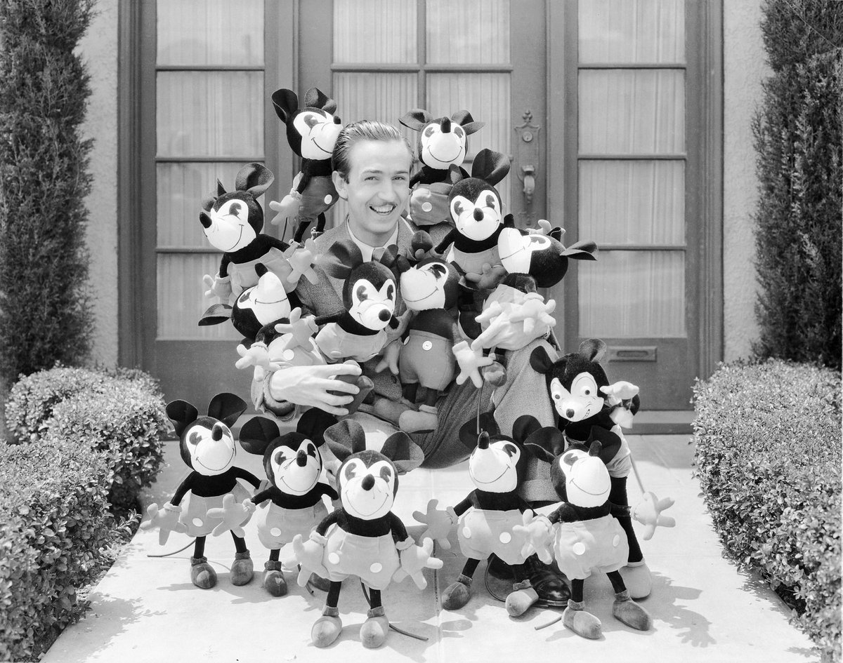 DisneyD23's tweet photo. Happy birthday to the man behind the mouse, Walt Disney! https://t.co/LrgF0xL3Ez