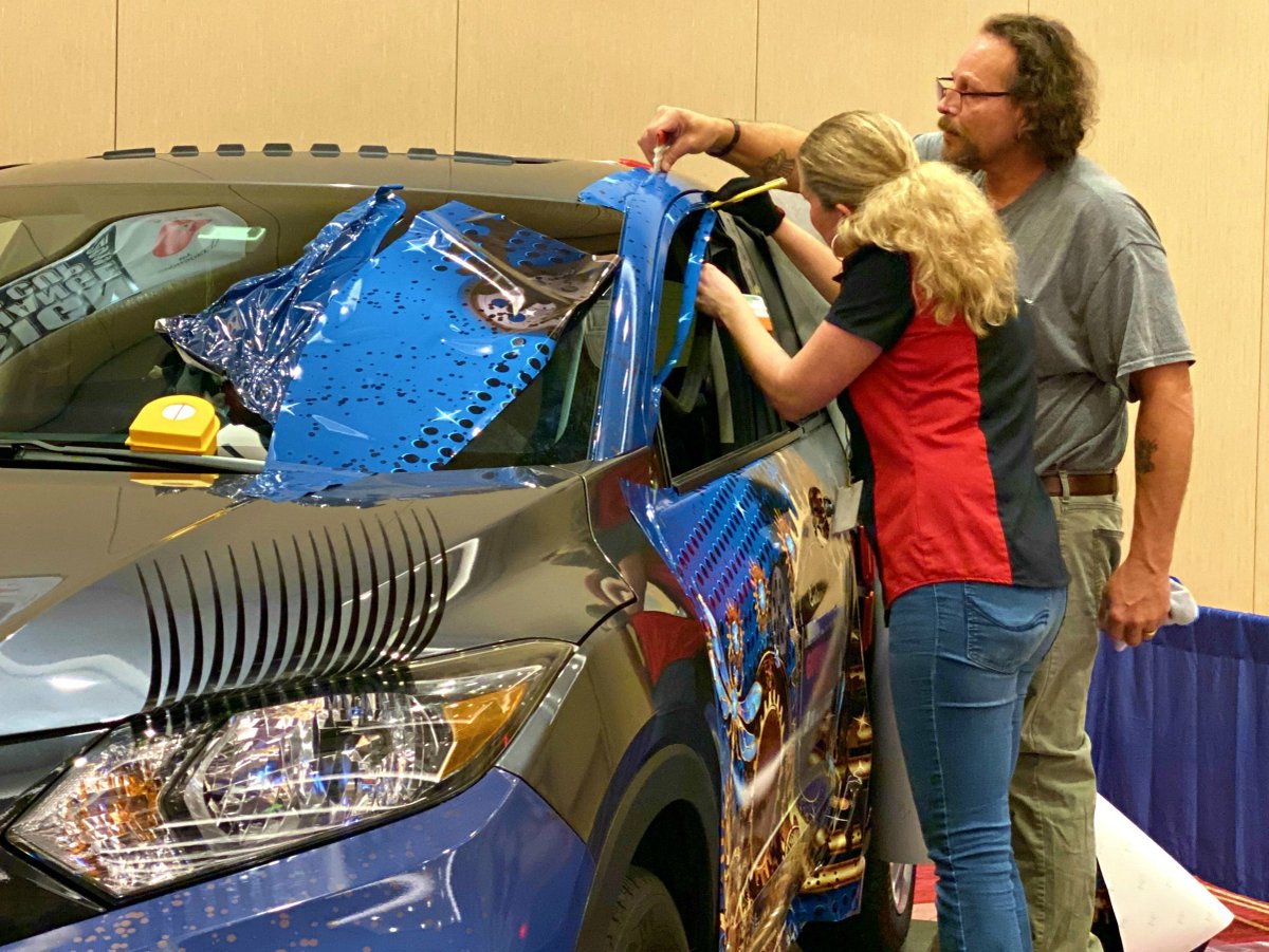 USSignCouncil's tweet image. #TheSignExchange Wrap Cup celebrates the design, ingenuity, patience, and skill that it takes to transform a vehicle into a moving work of art! Here are a few photos of The Wrap Cup 2019; Big Splash Graphics created this year's winner! #vehiclewraps #fullwraps #graphicdesign