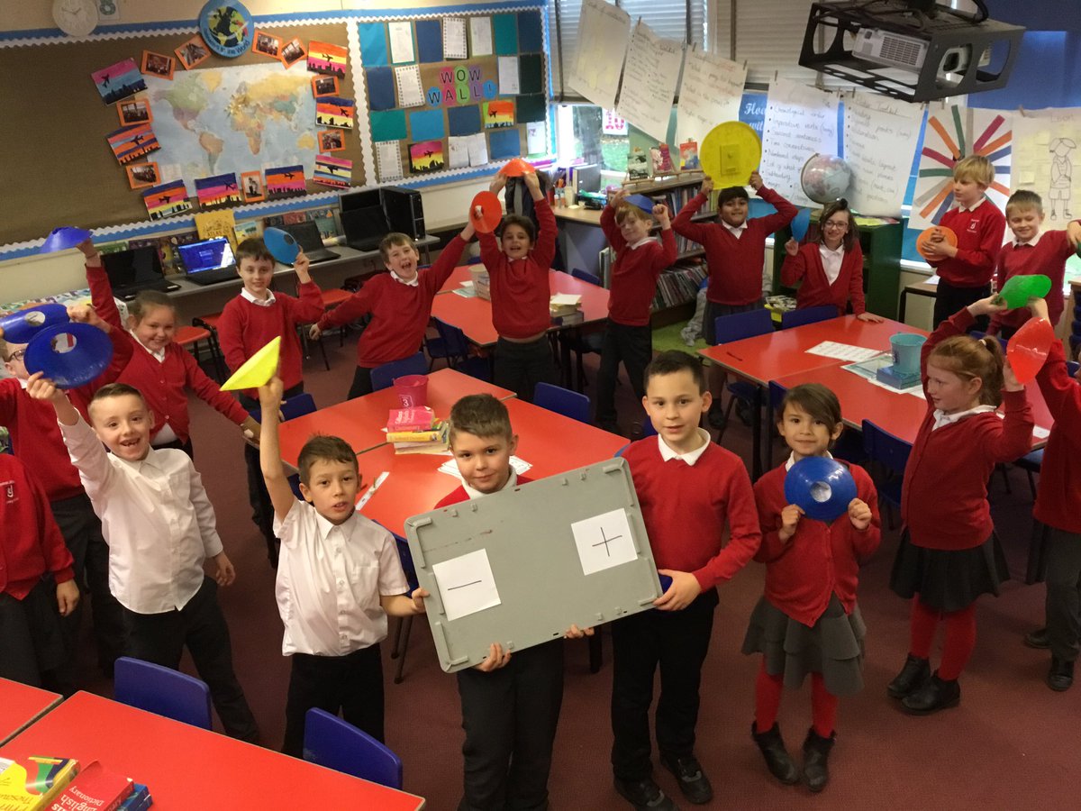 TJPrimary's tweet photo. ๐กOur latest #Year4 topic is aptly named Bright Sparks... the knowledge, curiosity and queries raised this afternoon were electrifying! The children demonstrated and put together simple circuits and are already excited about what they can investigate next #TJTheme https://t.co/s8BFei6iSN