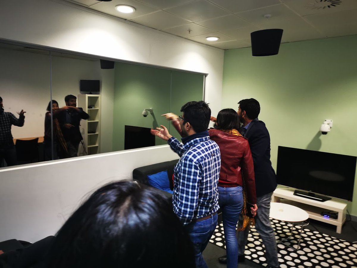 HOSTSalford's tweet photo. The @DCMS #GoGlobalIndia #tech delegation were at @mediacityUK and came to @TheLandingMCUK.
Was a pleasure giving them a tour :)
So thanks to...
@LMofficialHQ
@DAgritech
@jivabhumi
@euprime_org
@pregbuddy
@WayMoreWorld
And
@MIDAS_MCR
@dansodergren
@DigitalSalford https://t.co/FFhfD0j4Xr
