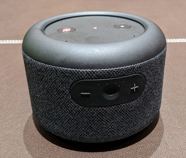 hightechvideo's tweet photo. Amazon vient de dévoiler sa nouvelle enceinte connectée Amazon Echo Input Portable Smart Speaker, qui tient dans la paume de la main. https://t.co/F9NtbcOX8r https://t.co/fqi6zzTiUy