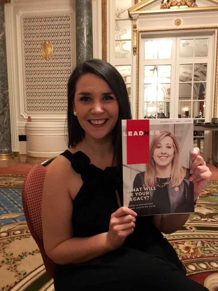 Kaylamisabelle's tweet photo. Last night, I was honoured to accept @VLennox's #WomenWhoWork Award from the Embassy of Gabon! Supplier diversity &amp; gender equality are key in developing Canada as an entrepreneurial nation. We invite you to commit to the #FlexForEmpowerment initiative &amp; further your support https://t.co/B7sL940Jm8