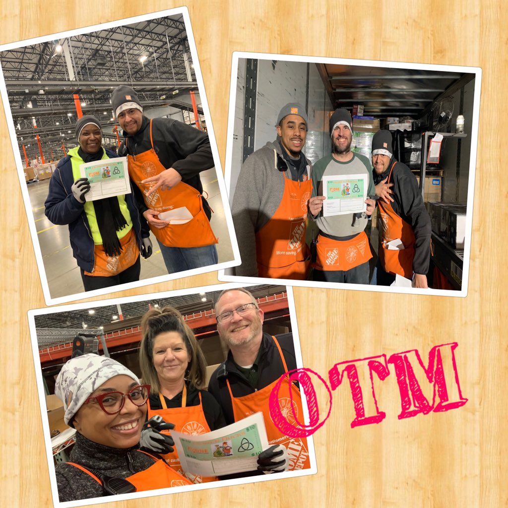 SMThomas08's tweet photo. Dorcas, Andrew, and Sherry all #OTM on Key 3! Thank you all for your hard work!!! #OTMBucks #HDSwag https://t.co/WThN7S6NTr