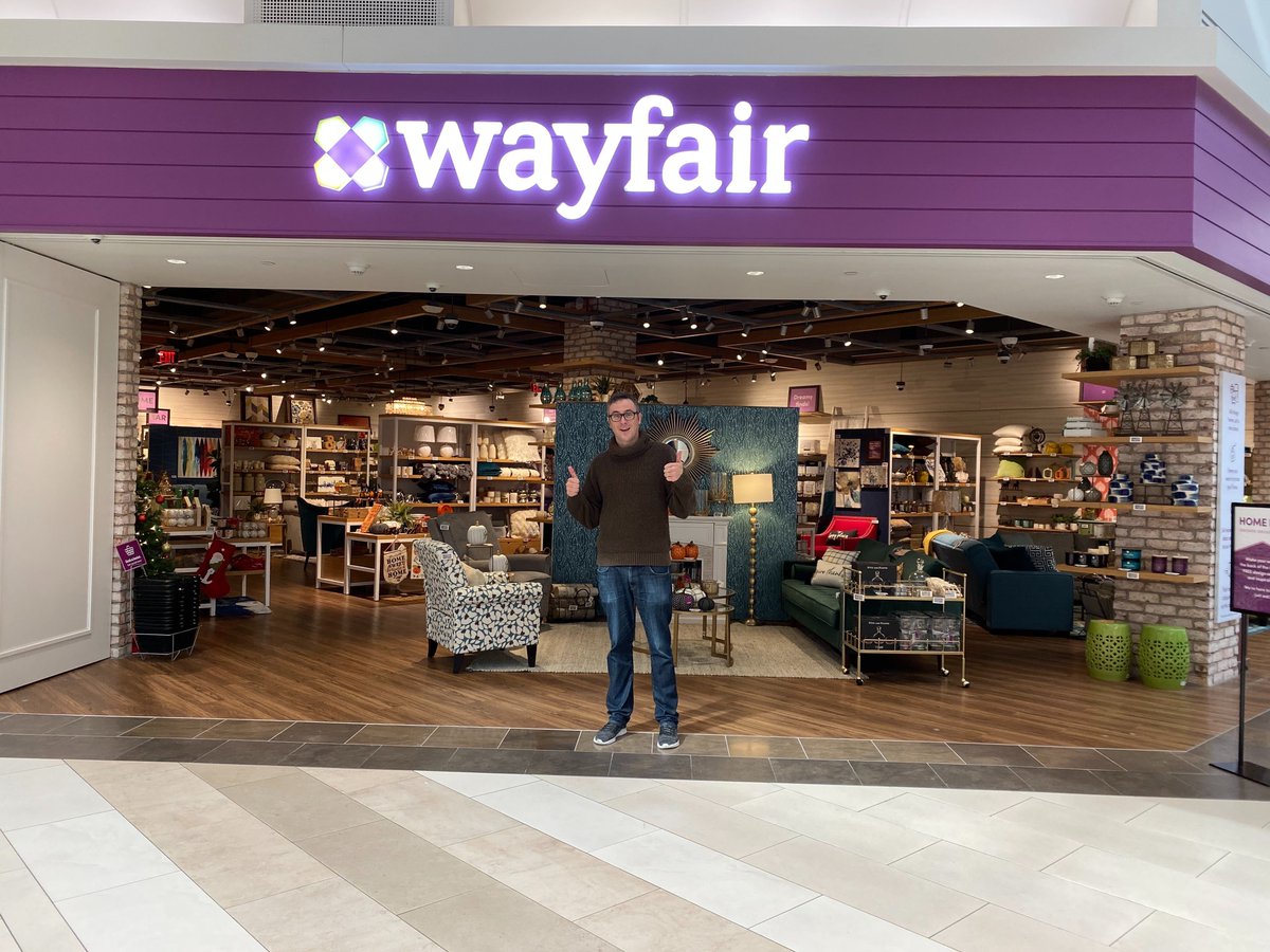 WayfairTech's tweet photo. So you've heard all about Wayfair's first Physical Store in #Boston? Now read all about the amazing technical work behind it's opening on the #WayfairTech blog 🏡 https://t.co/RdAdeCCeo2 https://t.co/v1fuxSzFzQ