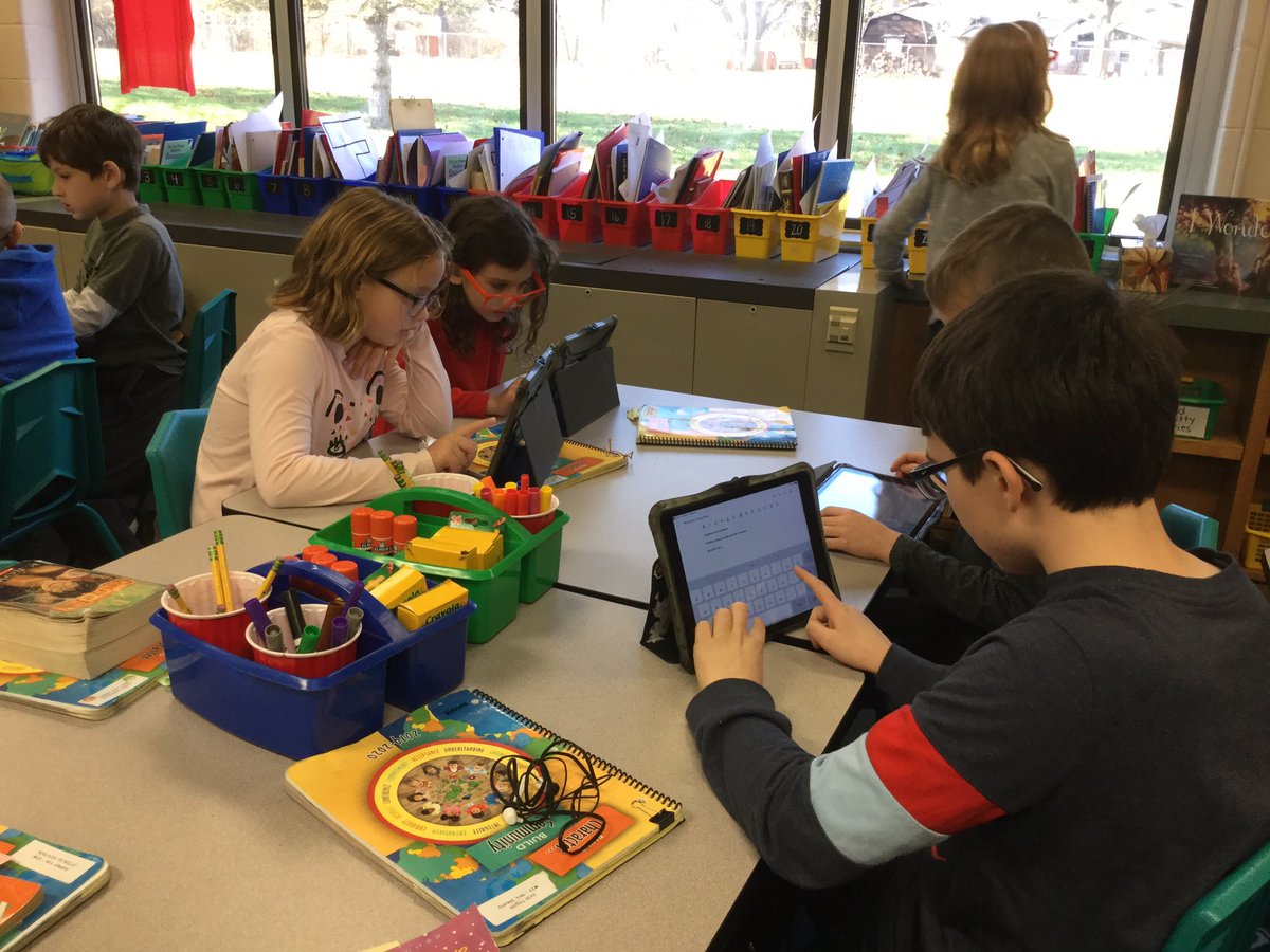 schmeahly's tweet photo. Today we introduced a new genre of writing...Persuasive Writing! We started by putting in our persuasive “lenses” and looked for problems and solutions. @RidgewoodES https://t.co/xENRjXUqEK