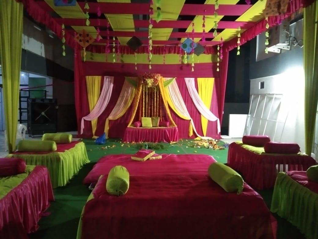 eventika_events's tweet photo. #Srujana's Mehndi Gachibowli
Decor by Eventika 
For Booking Call us on: +91-9160328133
Visit now: https://t.co/q9FNluH1J2
 
#weddingplanner #eventika #wedding #weddingday #Mehndi #weddinginspiration #eventplanner #bride #hyd #weddingphotography #Gachibowli #weddingdress #weddings https://t.co/mFaXg3K6B2