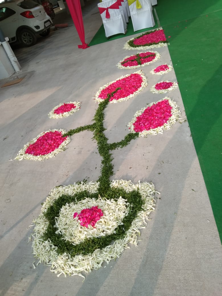 eventika_events's tweet photo. #Srujana's Mehndi Gachibowli
Decor by Eventika 
For Booking Call us on: +91-9160328133
Visit now: https://t.co/q9FNluH1J2
 
#weddingplanner #eventika #wedding #weddingday #Mehndi #weddinginspiration #eventplanner #bride #hyd #weddingphotography #Gachibowli #weddingdress #weddings https://t.co/mFaXg3K6B2
