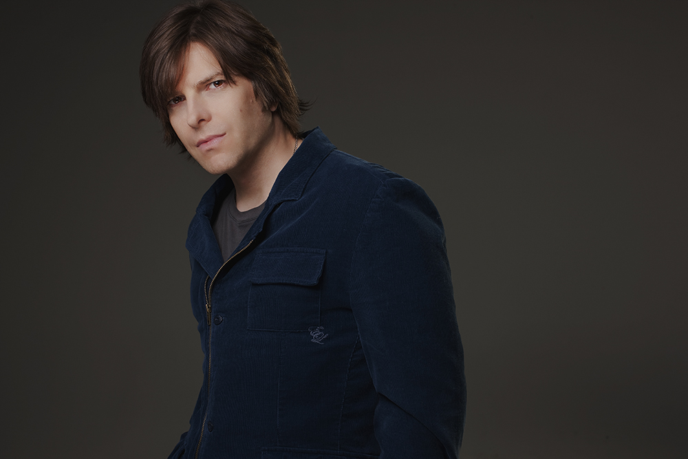 LAAnashville's tweet photo. Brady Seals signs with Live Arts &amp; Attractions!! - https://t.co/ZqzLEtB2PZ https://t.co/lDOptpN3Fa