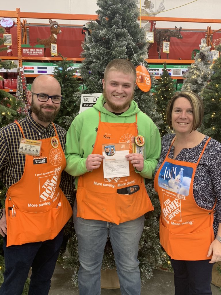 Rossi being recognizes for his passion around product availability!