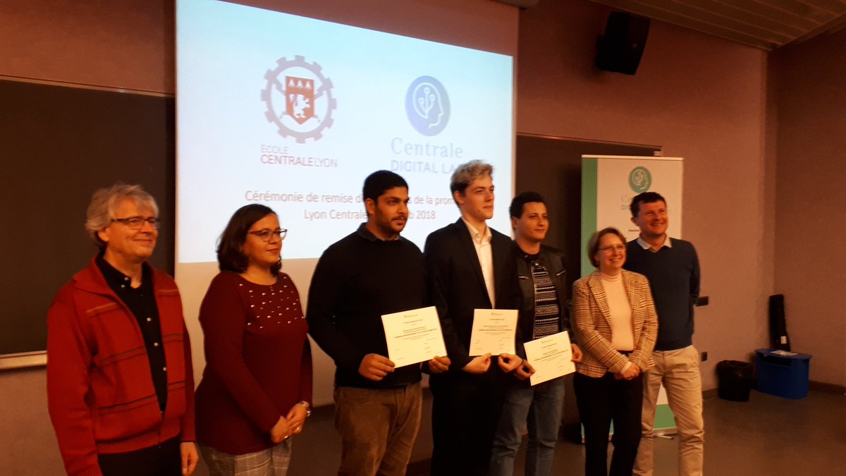 Remise des diplômes de la promo 2018-19 du <a href="/DigitalLabLyon/">Centrale Digital Lab Lyon</a> de <a href="/CentraleLyon/">Centrale Lyon</a>