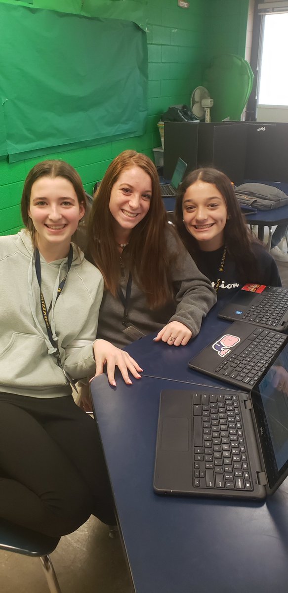 Tina Connors tweet media