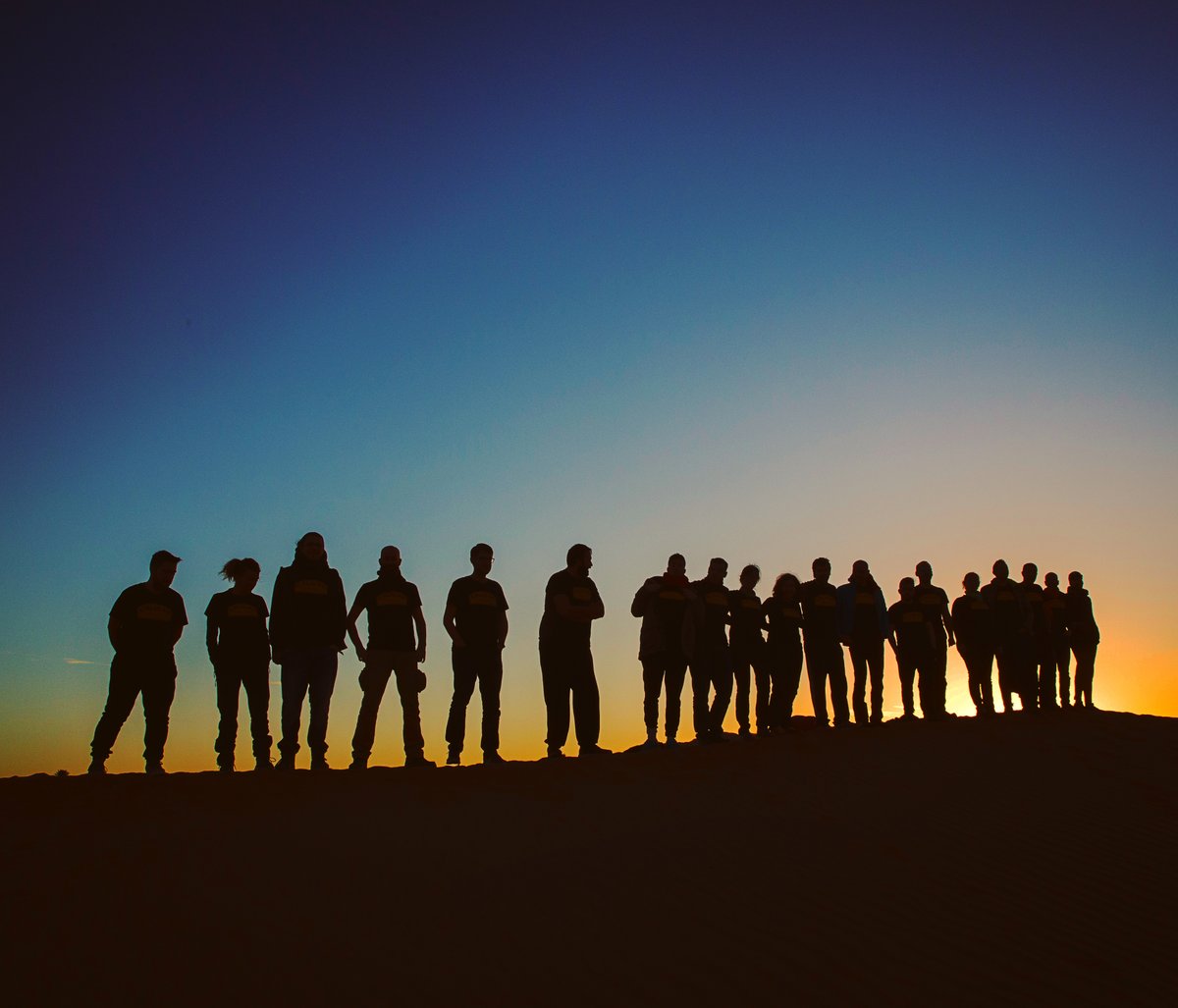 calidae's tweet photo. Si mai teniu l’oportunitat, poseu a tot el vostre equip mirant als estels en una nit de cel clar… Aquest any la convenció ha estat una experiència transformadora. Dir-vos que ens sentim afortunats, queda curt. https://t.co/F33t3vFQhF