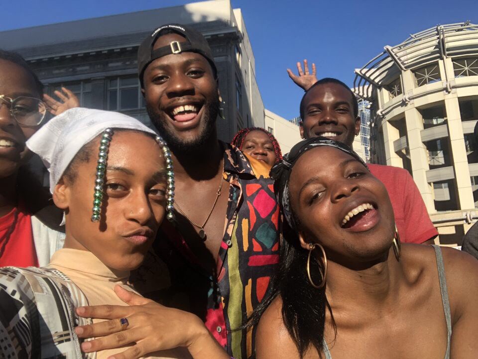 OfficialBLMP's tweet image. #ThrowbackThurday Y’ALL COULD NEVER! ✨
Or maybe you can?! 
If you are Black queer migrant interested in becoming a member email us at tribe@blmp.org 🌈✨ •
•
•
#BlackQueerMagic #TBT #BlackMigrantsMatter #unapologeticallyblack #lgbtq #BLMP #Queer #Immigrants