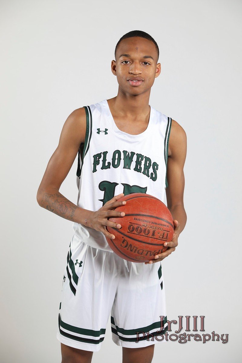 daimoney_'s tweet image. I’m from the slums💯 I ain’t never have a pot to piss in ! #longlivedaguys💔 #freedareal🔐 #year3🤣