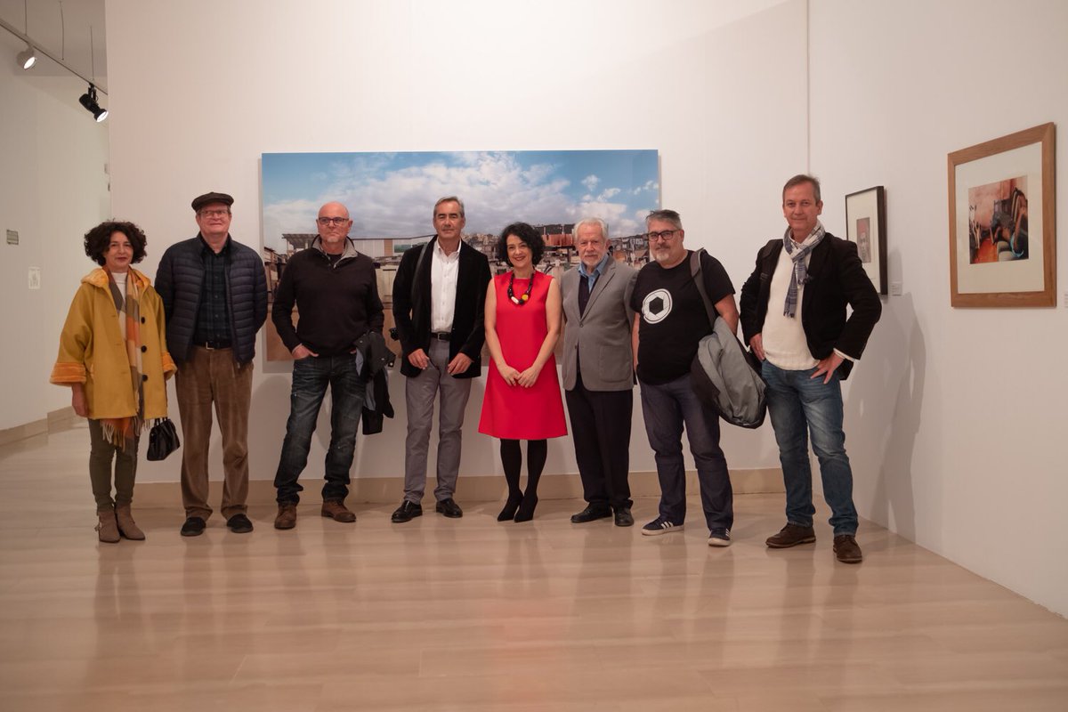 Alcobendas_ayto's tweet photo. ‘LUZ IBEROAMERICANA’ en la Casa de la Provincia de Sevilla. 

Una selección de la Colección Pública de Fotografía #Alcobendas que muestra imágenes sobre Latinoamérica de 29 de los mejores fotógrafos  españoles. 
@ALCBDS_CArte #OCIb https://t.co/MoZvE0cxq1