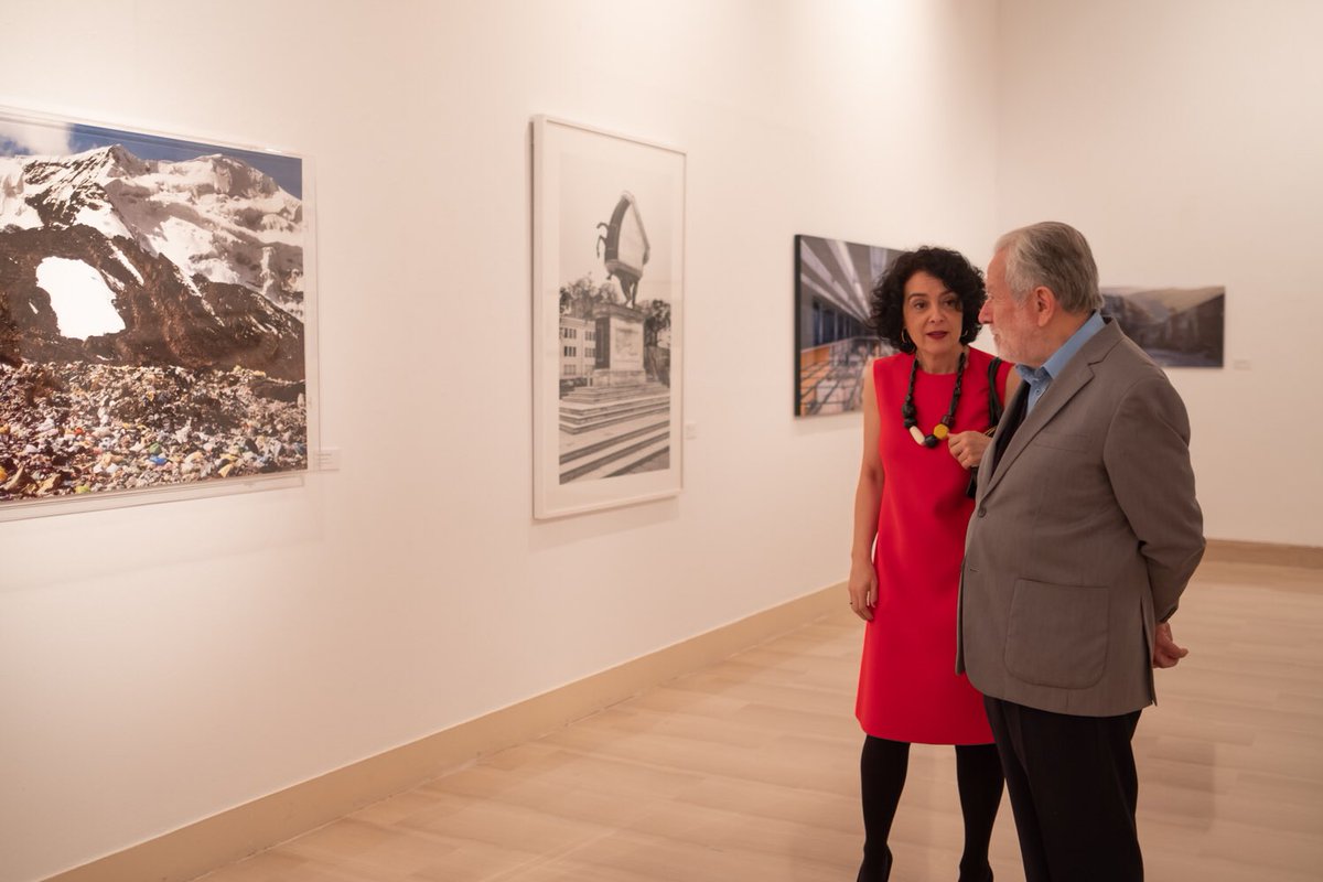 Alcobendas_ayto's tweet photo. ‘LUZ IBEROAMERICANA’ en la Casa de la Provincia de Sevilla. 

Una selección de la Colección Pública de Fotografía #Alcobendas que muestra imágenes sobre Latinoamérica de 29 de los mejores fotógrafos  españoles. 
@ALCBDS_CArte #OCIb https://t.co/MoZvE0cxq1