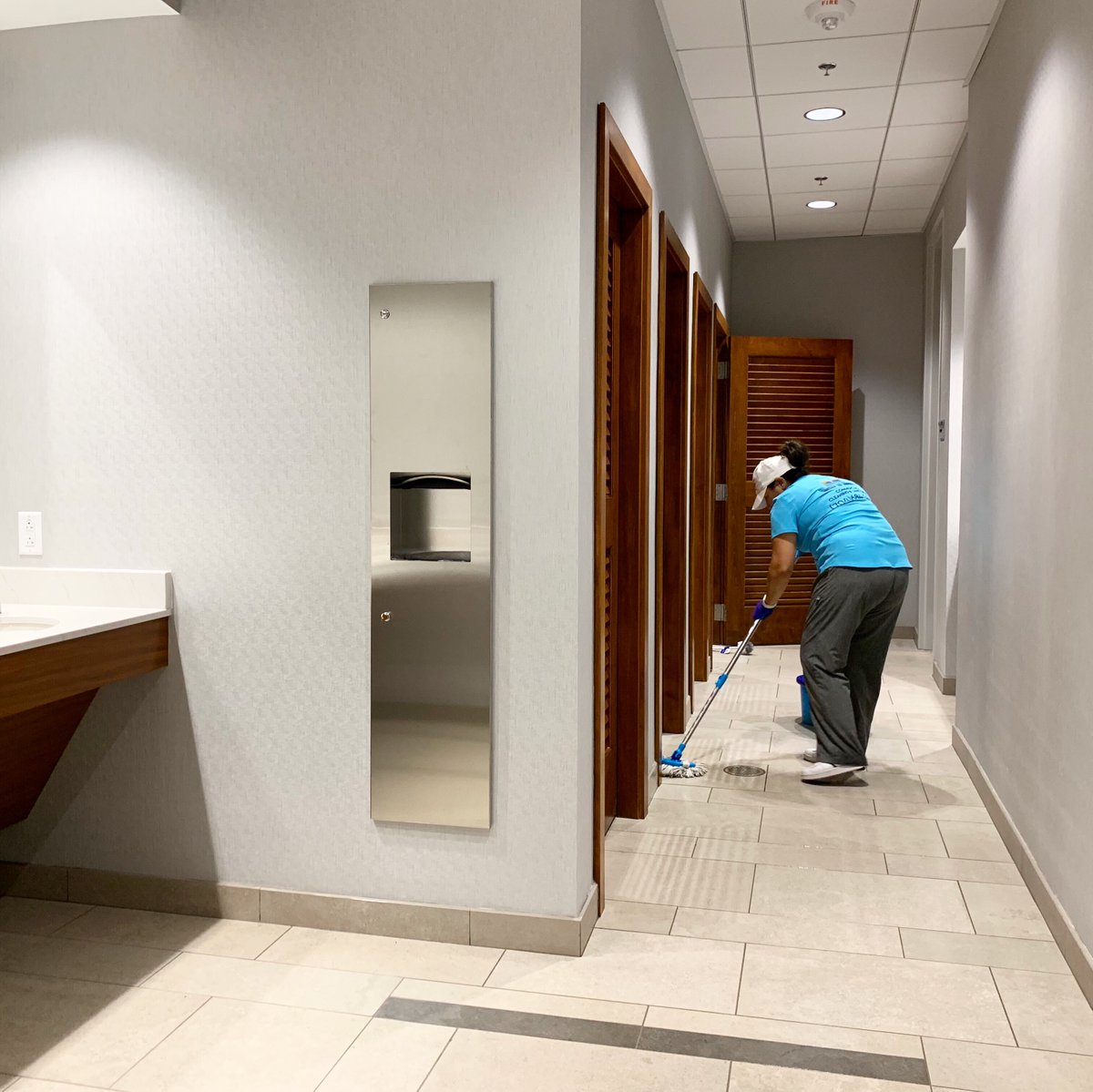 jmlcleaningco's tweet photo. JML offers Commercial Cleaning, Janitorial Cleaning, and Construction Cleaning! Call us at (704)-684-5298 to get your business cleaned today! #charlottecleaningservice #commercialcleaning #cleaningservices #officecleaning #constructioncleaning #windowcleaning #jmlcleaningco https://t.co/xk6zuzu9CJ