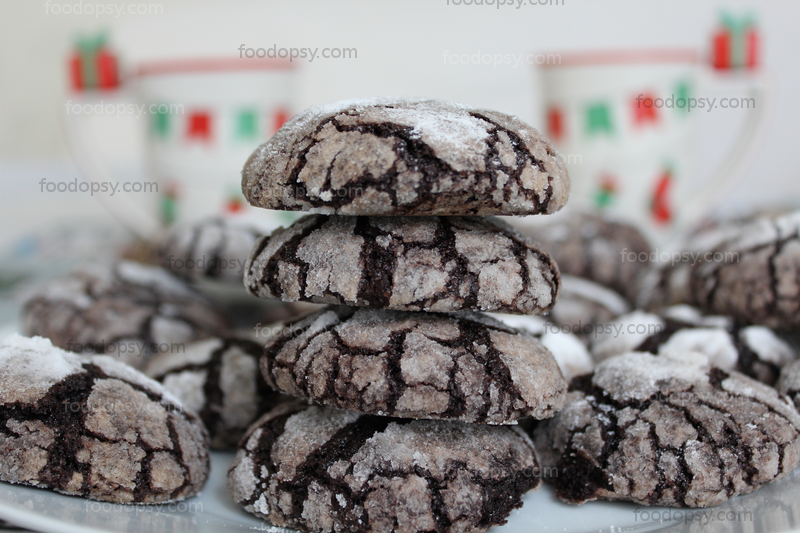 Foodopsy's tweet photo. Gluten Free Chocolate Crinkle Cookies🍫🍪☕️ Recipe is now on the blog, have a great day all✨
#glutenfree #cookies #chocolatecrinklecookies #cookies #christmas #christmascookies
https://t.co/fHyqNa9V2N https://t.co/0muaxS5CuI