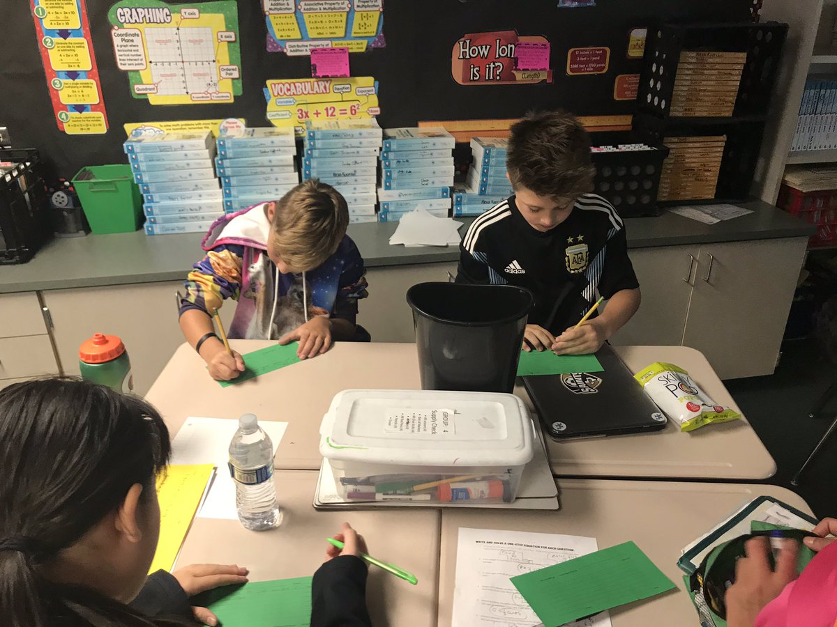 #12daysofkindness #dragonstrong writing letters to our former teachers! 💌👩🏼‍🏫