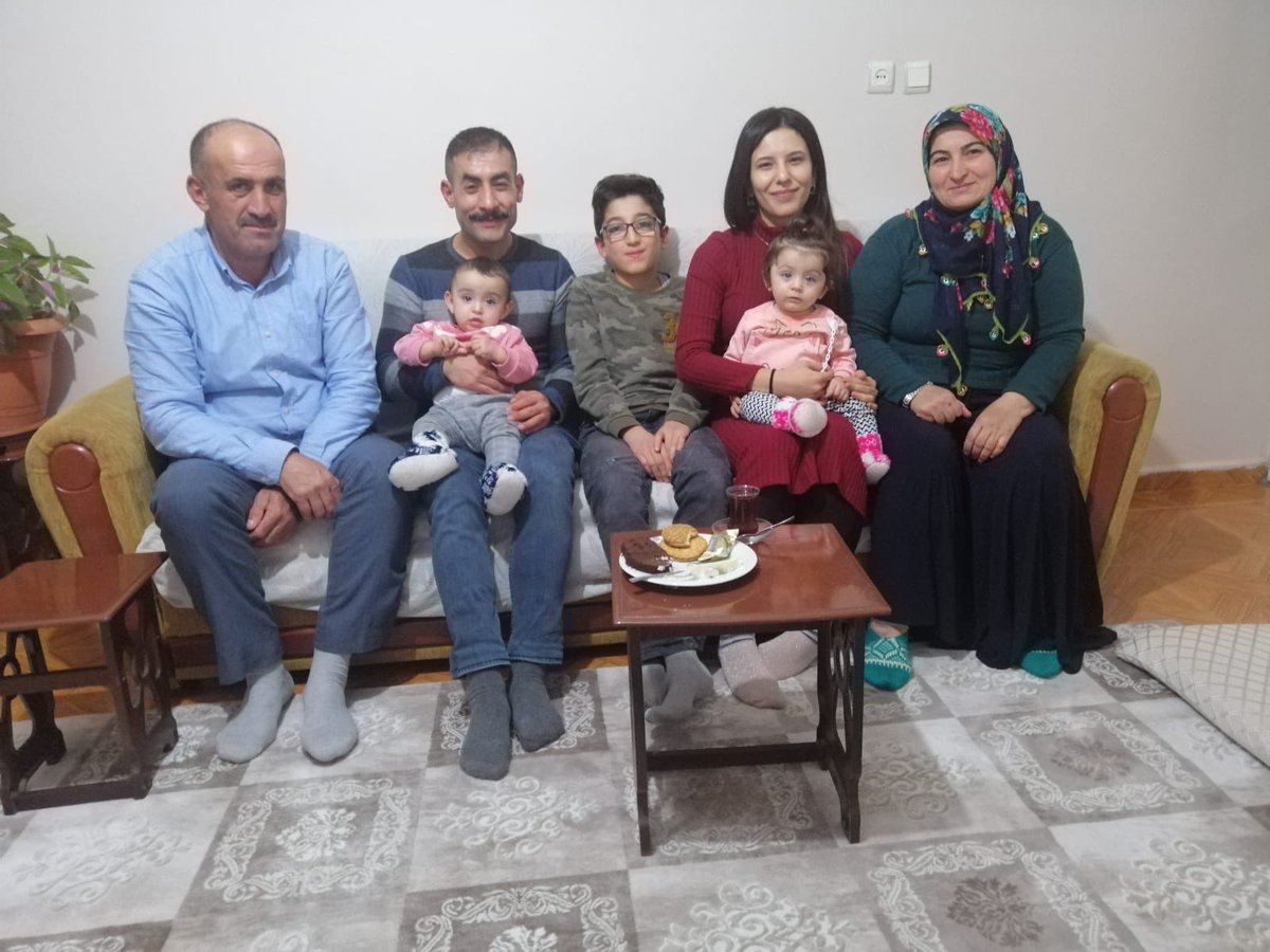 SancaklarO's tweet photo. Öğretmenlerimiz ailelerimizle buluşuyor..#siirtveliziyaretlerinde https://t.co/BLsFktiRSN