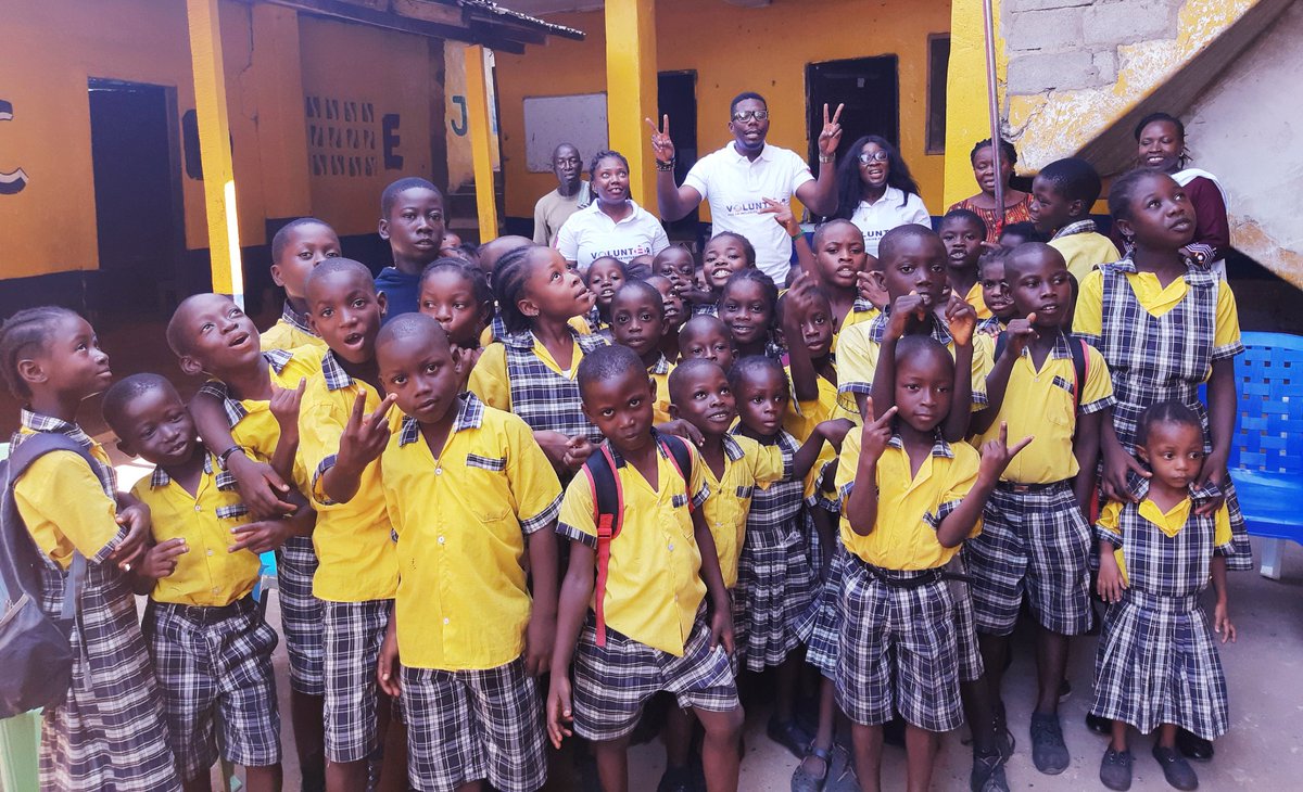kaniog's tweet photo. We volunteer by giving back to those in need; by helping those being left behind &amp; the most vulnerable? We climaxed the day donating clothes &amp; toys to the Mother Victoria Orphanage home. We inspire! @UNV_ROWCA @UN_Liberia  #volunteer4inclusion #IVD2019 https://t.co/2S84txAHFG