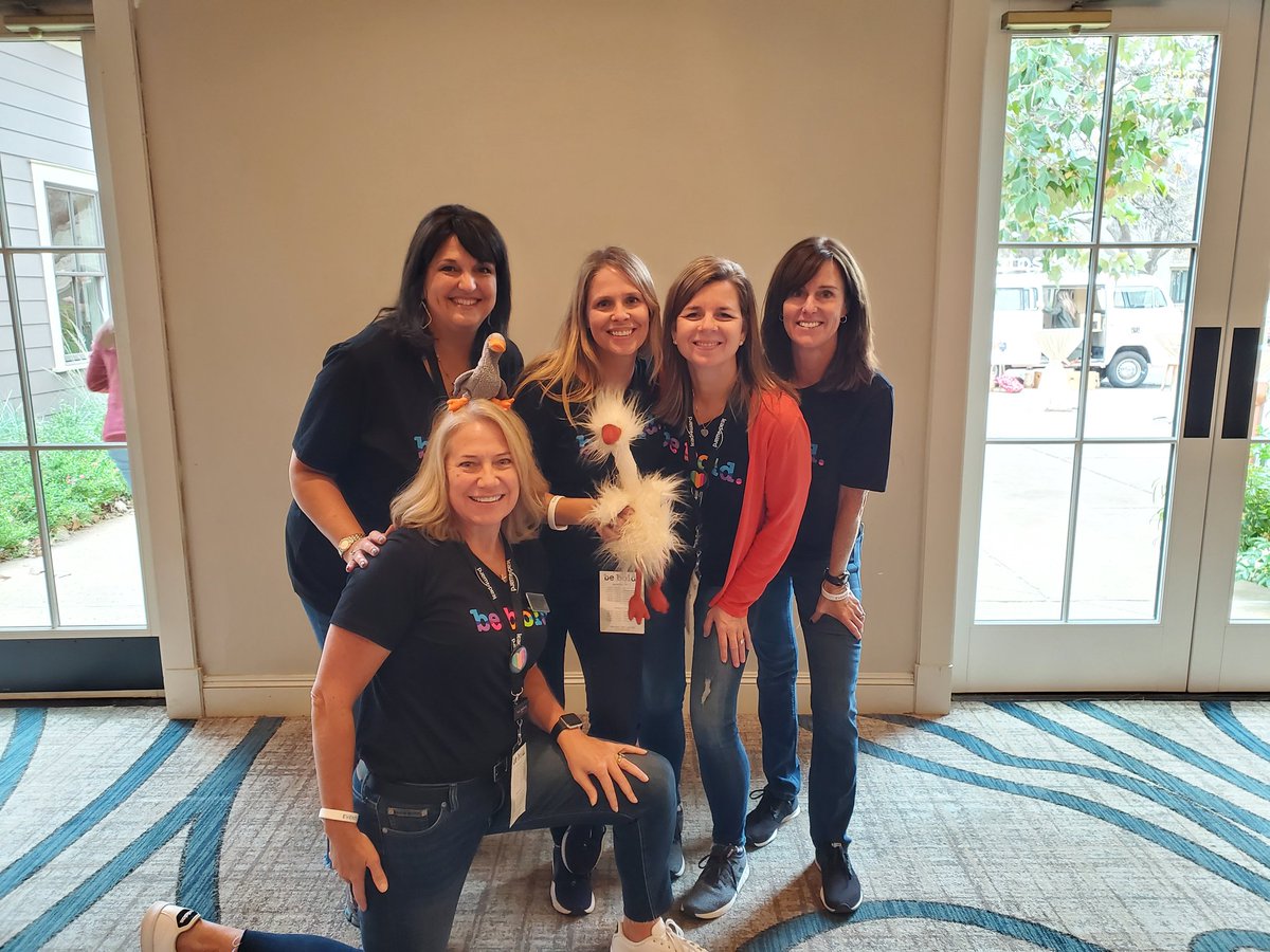 CutaiaVictoria's tweet photo. Lead4ward bein loose like a goose! #bebold4kids #think2019 https://t.co/1Qvksec3yR