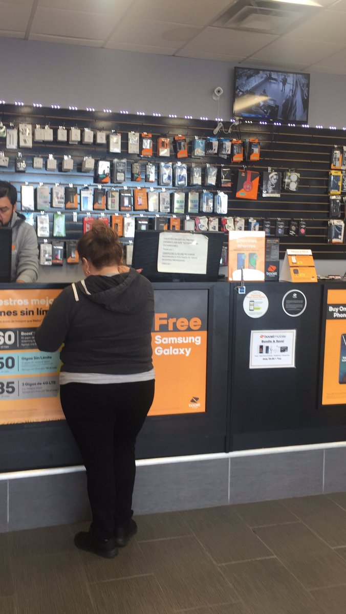 DSinghVIP's tweet photo. Add a line!! #iphone6 #TheVipBoost #Boostnation #Premiumwireless #StrongIsland https://t.co/Tvy5kSEjYo