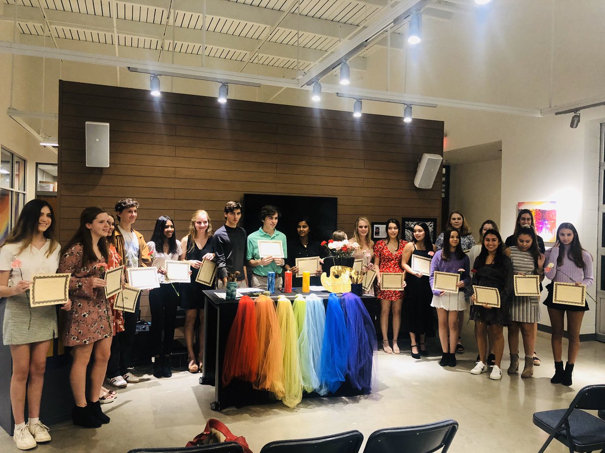 AHHSVisualArt (@ahhsvisualart) on Twitter photo Congratulations to all the new and rededicated members of National Art Honor Society! #ahrainbowroom <a href="/AHHSmules/">AHHS Mules</a> <a href="/AHISD/">Alamo Heights ISD</a> Congratulations to all the new and rededicated members of National Art Honor Society! #ahrainbowroom <a href="/AHHSmules/">AHHS Mules</a> <a href="/AHISD/">Alamo Heights ISD</a>