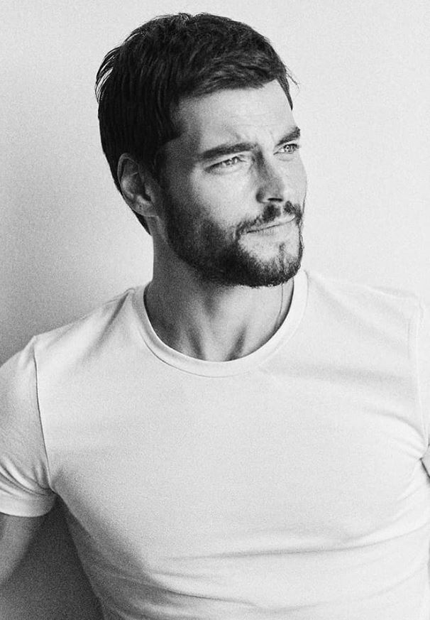 AkinNorth's tweet photo. 🧿A K I N A K I N O Z U
High quality, high class...
#AkinAkinözü #Hercai #TurkishCelebrity @episodedergi #septemberoctoberedition @AkinAkinozu https://t.co/uHtGuZytOX