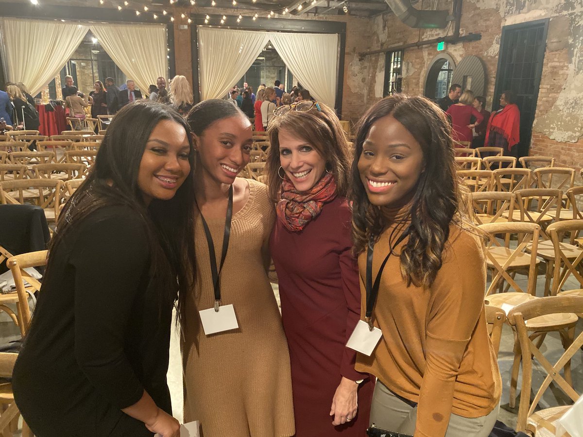 professordavem's tweet photo. Thanks @wbaldeborah for spending time with @MSUStrategyShop faculty & students @SGJCMSU at @PRSA_MD #bim19. You were so encouraging to our students. I’m thinking maybe there’s another career in store for you as a professor after @wbaltv11? https://t.co/k8N0PFmZ9S