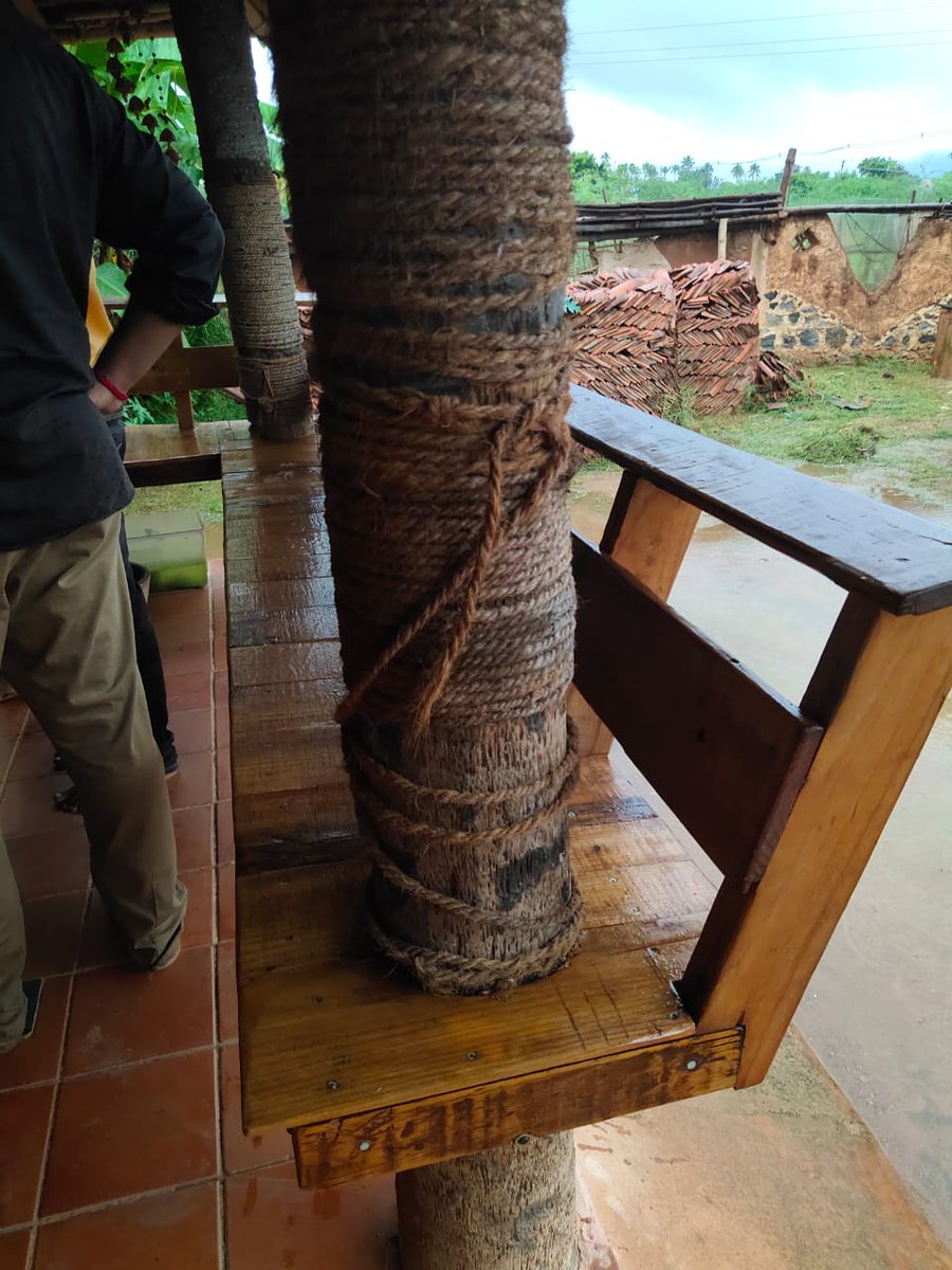 victoryinstitu's tweet image. IDT Thiruvannamalai students vist thannal project case studies for Mud house Natural building workshops are the platforms where people understand the significance of Natural Buildings through sensing various materials used, 

#casestudyhouse #naturalbuilding #visit #mud #house