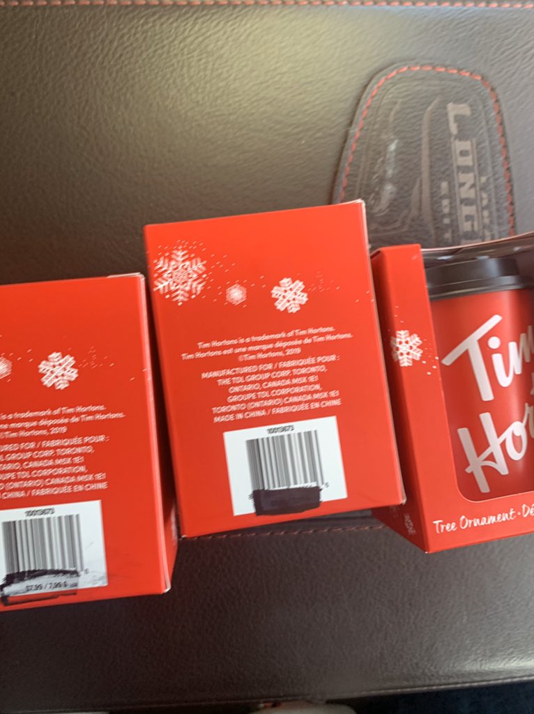 kodyswilson's tweet photo. So....$7.99 ornament gets sold at $9.99 at #valleyview girl is blaming corporate. Explain please. @TimHortons https://t.co/w9jiEVzBLD