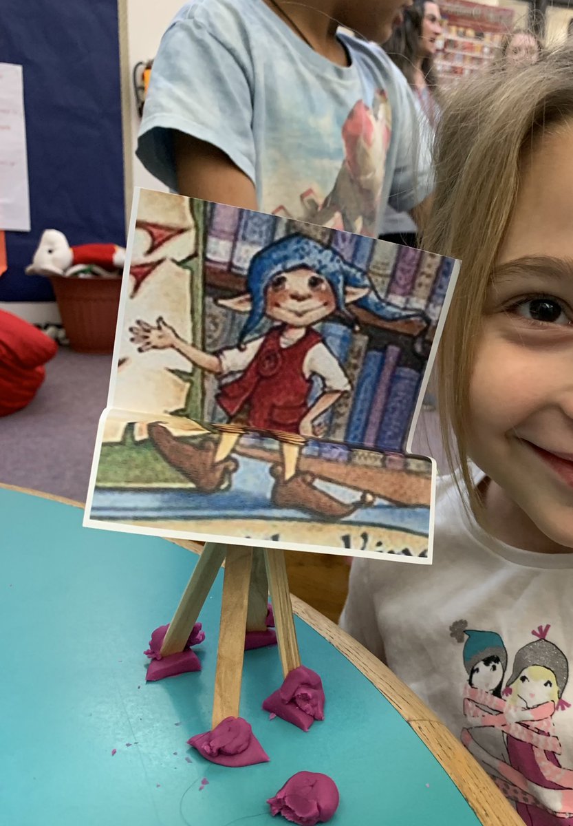 plsweeney1's tweet photo. So much fun taking a #STEM twist on the Shelf Elf and making shelves for the elf with my 2nd grade #WFEReaders. Also squeezed in a @AnnieAndMoby video about the #designthinking process. #lovemyjob https://t.co/6DbS9r3jvI