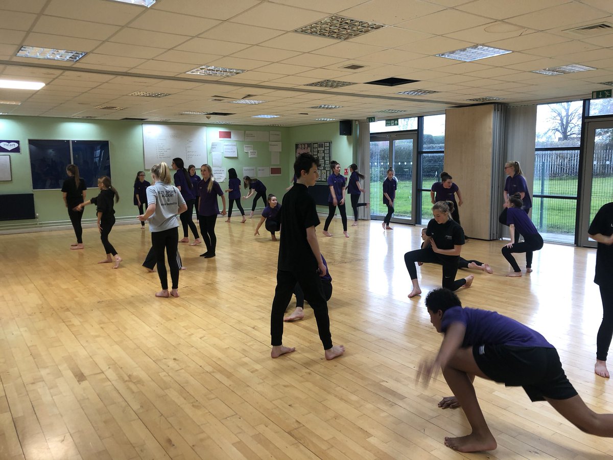 bbESAleadership's tweet photo. Great afternoon session with @dancecity @dancecityta . Student’s  had a brilliant Contemporary dance workshop session . @BBPEDepartment https://t.co/zPaE0mW3Ce