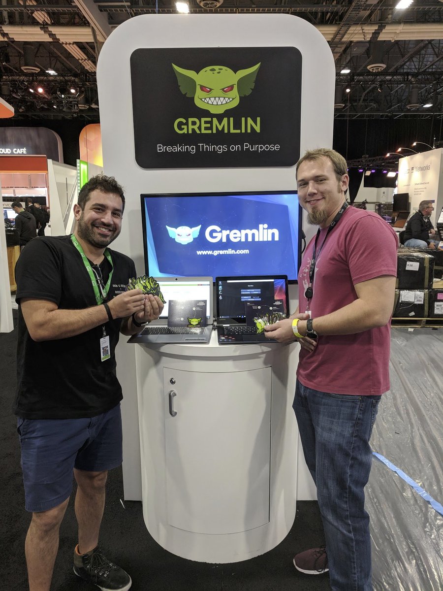 GremlinInc's tweet photo. We've come a long way 💚 #TBT #reinvent2017 https://t.co/q6lDce70hK