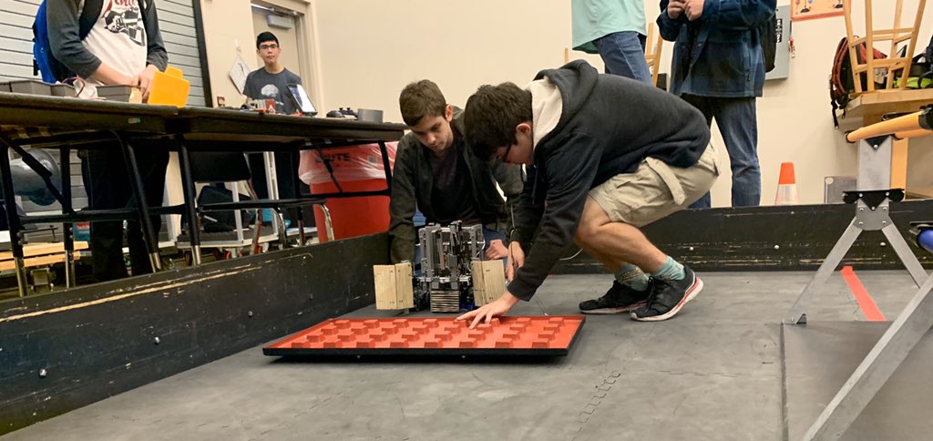 Static Void tweet media