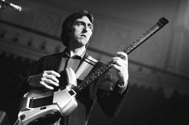 henrysoderlund's tweet photo. Allan Holdsworth performing live with his SynthAxe, 1987
More information: https://t.co/V3FsNbEdLL
#photography #yeolde #musician #guitarist #synthaxe https://t.co/at0Wp069e1