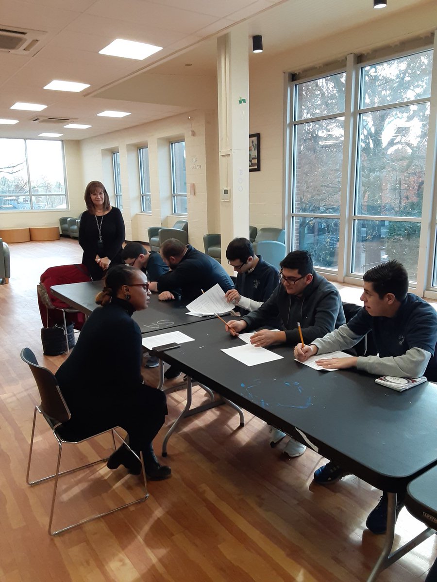 HughesSbjc's tweet photo. SBJC students and one of our Veteran mentors engaged in an  activity on Self Esteem and Empowerment.  #felicianuniversity
#Leadership https://t.co/zLOTlXnmlB