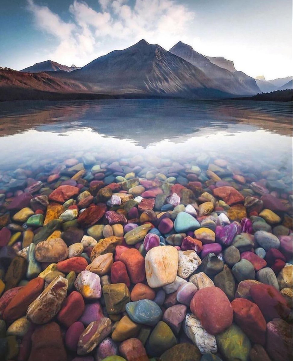 Enjoy_Nature_'s tweet photo. Multiple rocks in an astonishing scenario. What do you think? 🌸🌾🌎🌷💚🌺

#nature #enjoynature #pleasureforaces #naturalphotography #mountain 
#travel #citation #world #sea #book #beach #beautifuldestinations #goodnight #clouds #colors #earth #freedom #landscape #love https://t.co/5PEFf5UsFp