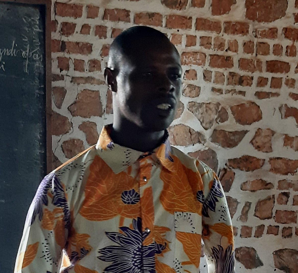 LaNovaBurundi's tweet photo. #Burundi "Enseignants, Directeurs, l'administration communale, membres des communautés, des médecins, chacun a une contribution pour la réussite de cette intégration des personnes handicapées" :Aaron Nshimirimana, Sécr. Général #UPHB (Union des personnes handicapées du Burundi) https://t.co/pije4Y4lbc