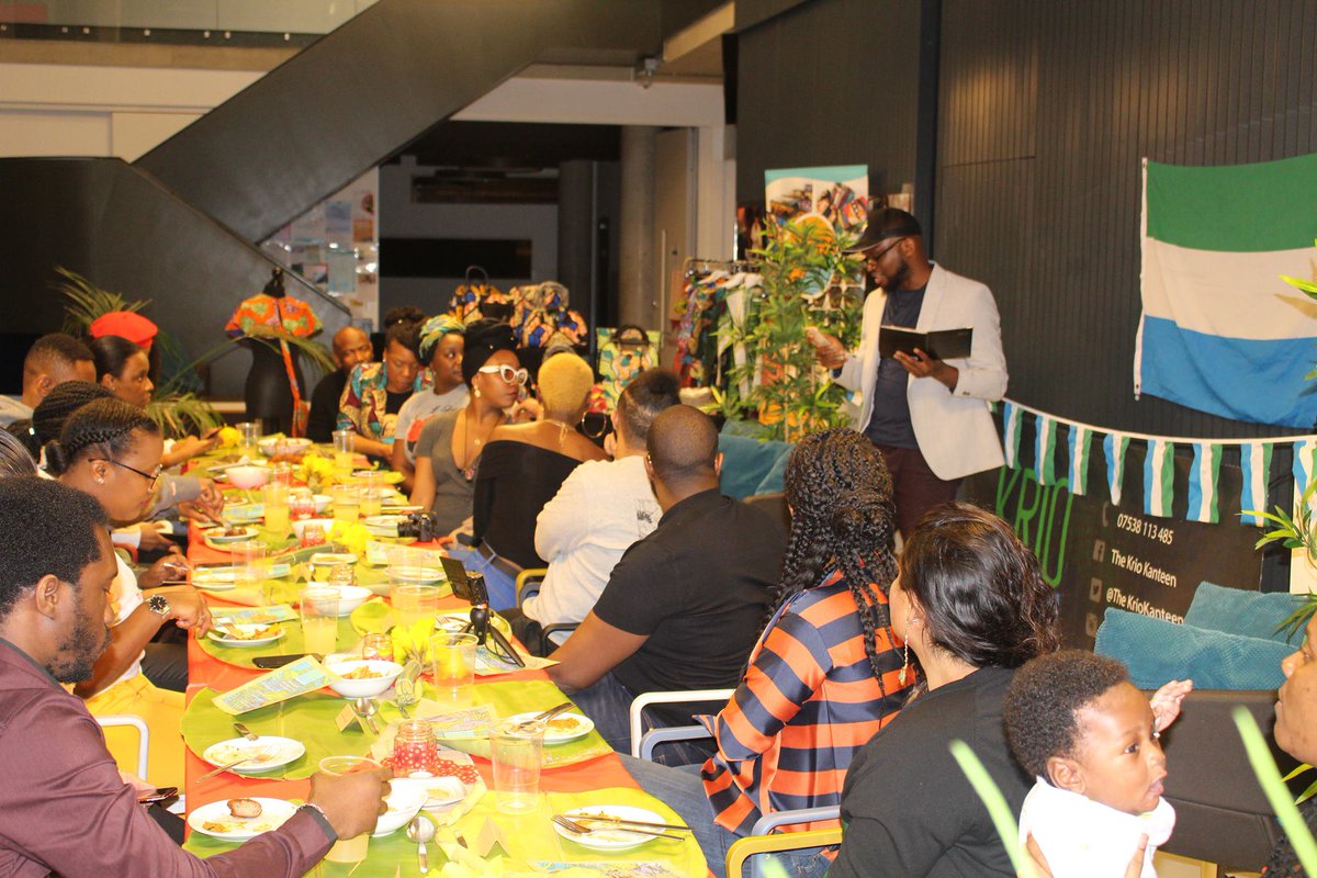 FreeWordCentre's tweet photo. Plus delicious Sierra Leonean Salone food from @TheKrioKanteen & a show-stopping DJ setup from @PFevents.
https://t.co/EhncQZjLqt
#WritingOurWayHome https://t.co/pZgBJ9ult5