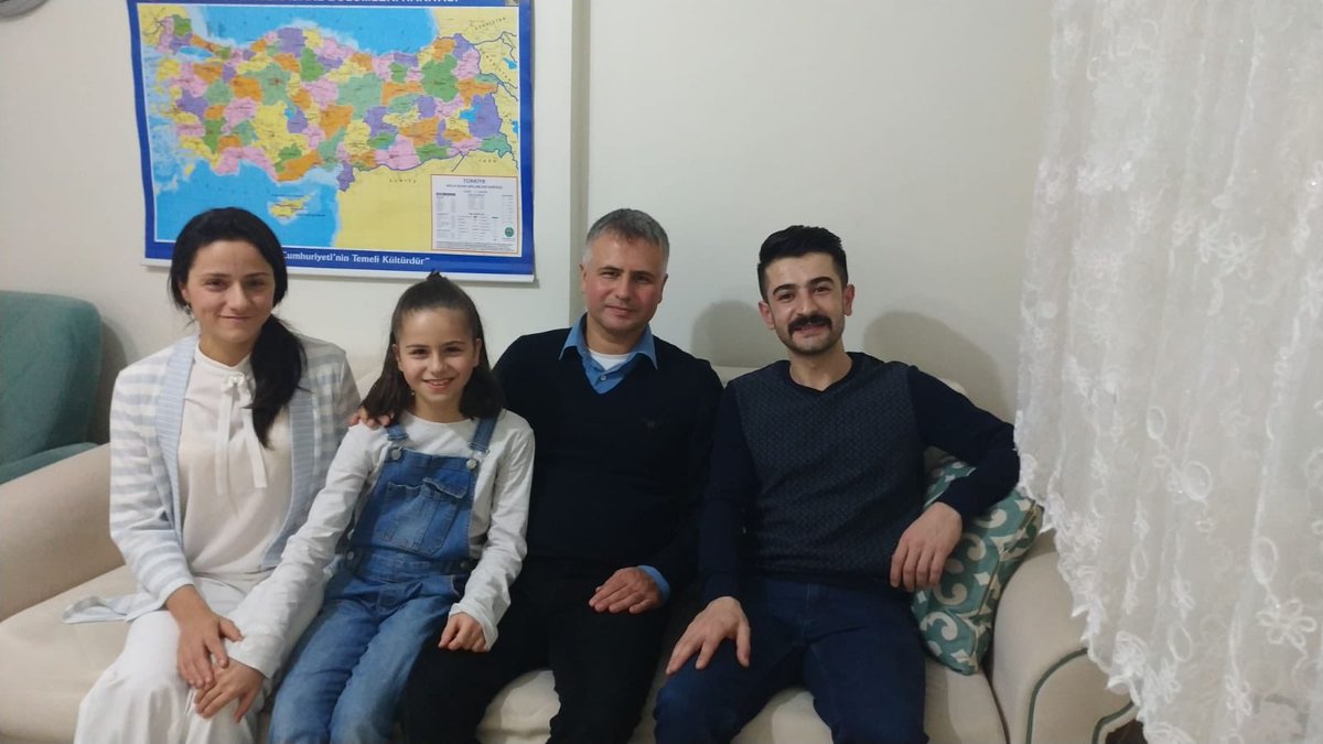 SancaklarO's tweet photo. Öğretmenlerimiz ailelerimizle buluşuyor..@ziyaselcuk @hmzaydg @osman_oren @SiirtValiligi @alifuatatik @dnzdp1979 #siirtveliziyaretlerinde https://t.co/cbZaRtUNcw
