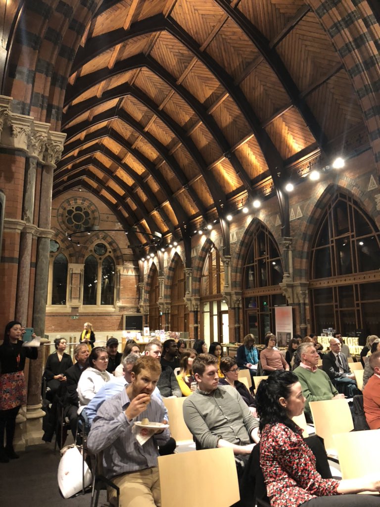 CatalystNI_'s tweet photo. Elaine Smyth kicking off our #4irc event @qubgradschool - great turn out on bit of a damp evening! Tonight’s topic is UX and first up is @TheShevlin https://t.co/S3t9WdrGGJ