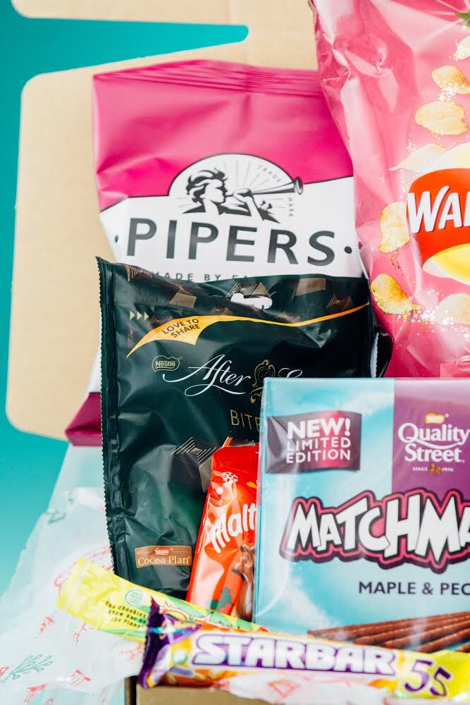 thiswiththem's tweet image. Our second (and final) Christmas box is shipping 🎄Order now to make sure you get one in time for Christmas 🎅🏻 britishcandybox.co